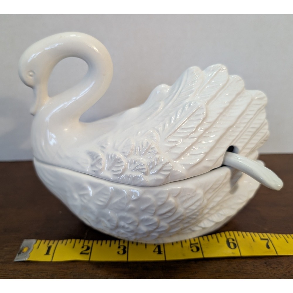 Vintage Swan Soup Tureen & Ladle 6 in Tall Ceramic